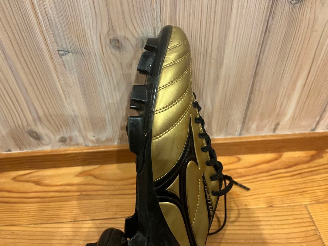 な*ん様 激レア　美品　ミズノ　ウェーブイグニタス3 26.0cm サッカースパ