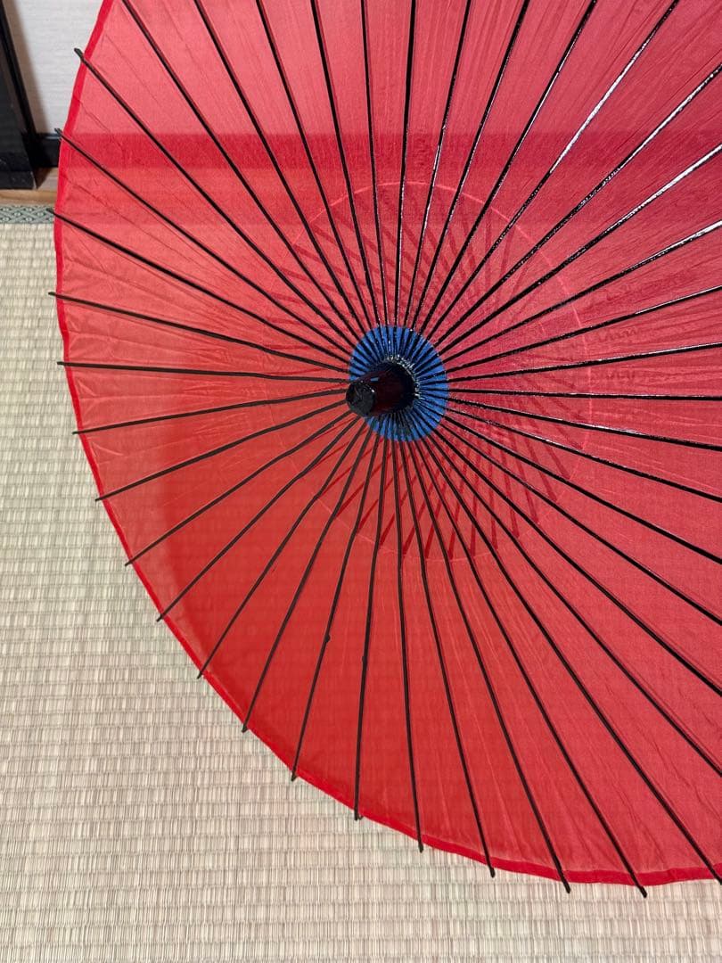 蛇の目傘　番傘　絹　シルク　赤　和傘　傘　二段継　舞踊　大衆演劇　着物　撮影