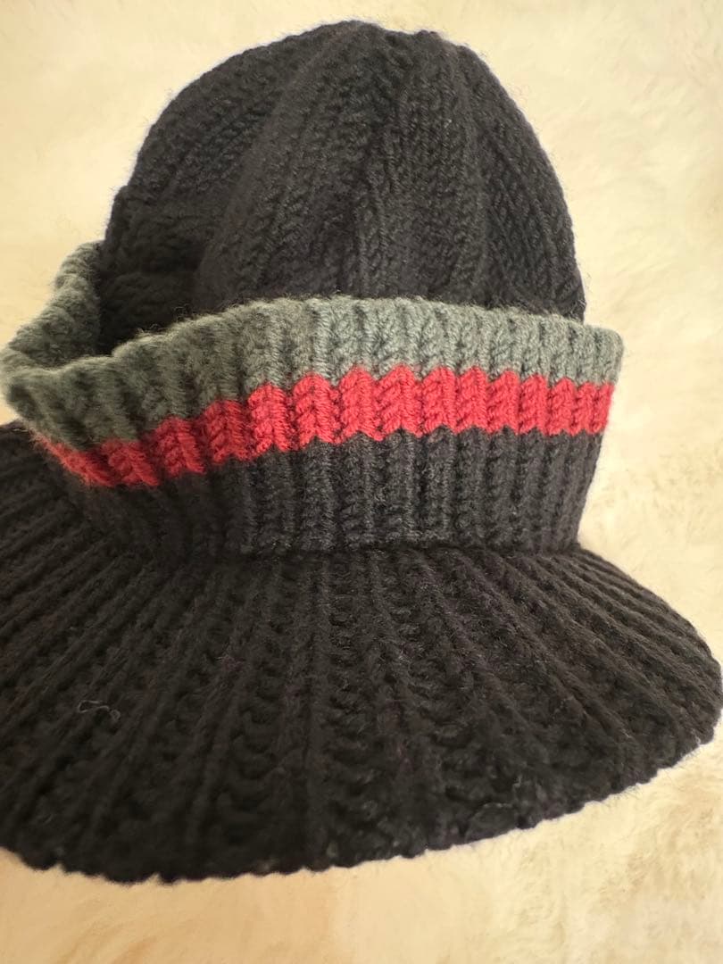 GUCCI ニット帽　Mサイズ