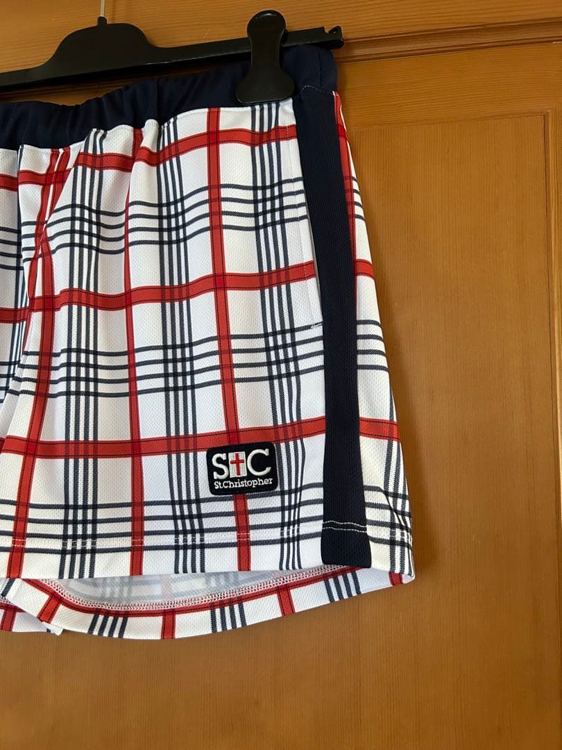 セントクリストファー テニスウェア　上下セット　上M、下Lサイズ