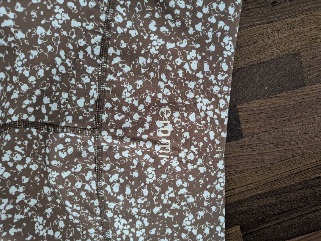 emmi エミヨガ　ウェア 上下セット