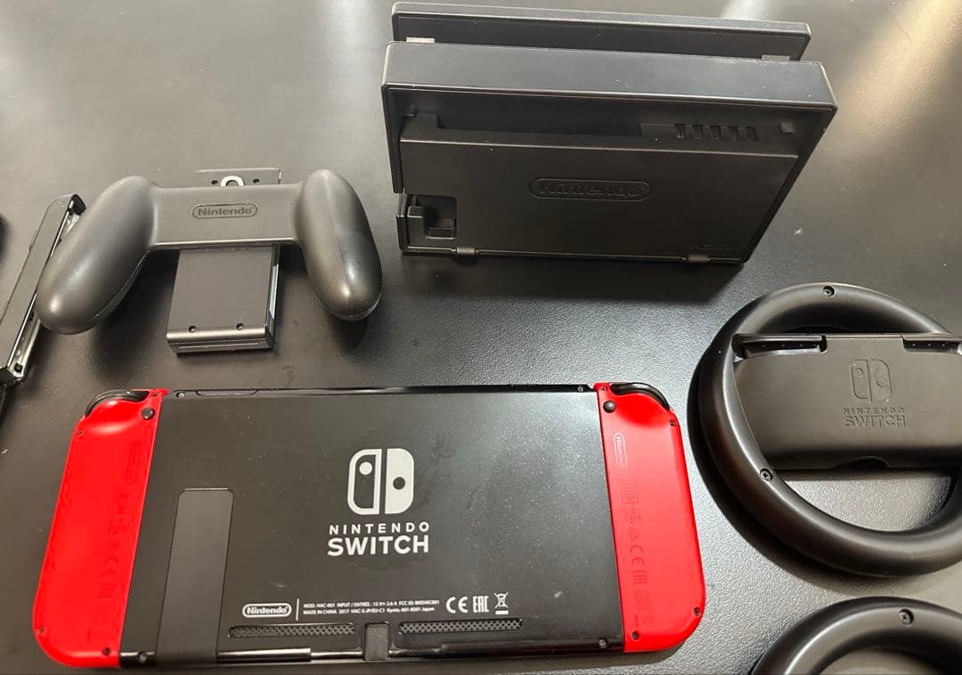 Nintendo Switch本体と周辺機器一式