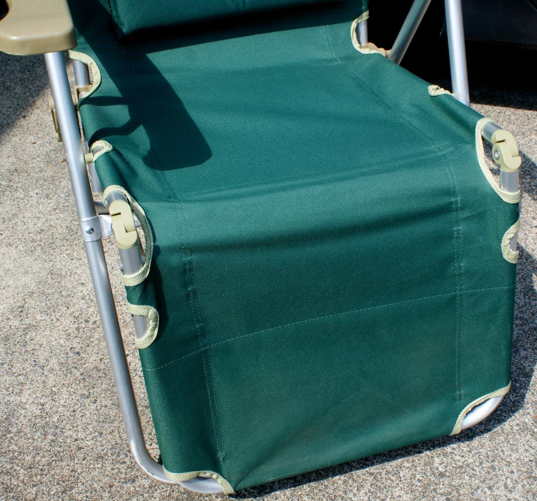 CAPTAIN STAG 折りたたみチェア グリーン　軽量　リラックス