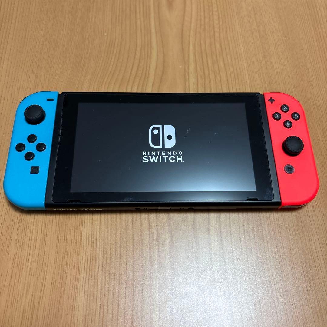 【完品】Nintendo Switch本体+新品液晶フィルム