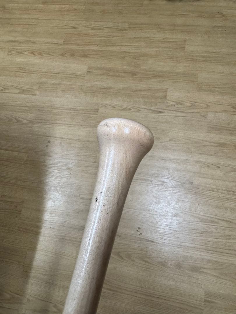 広島カープ鈴木誠也 硬式木製バット