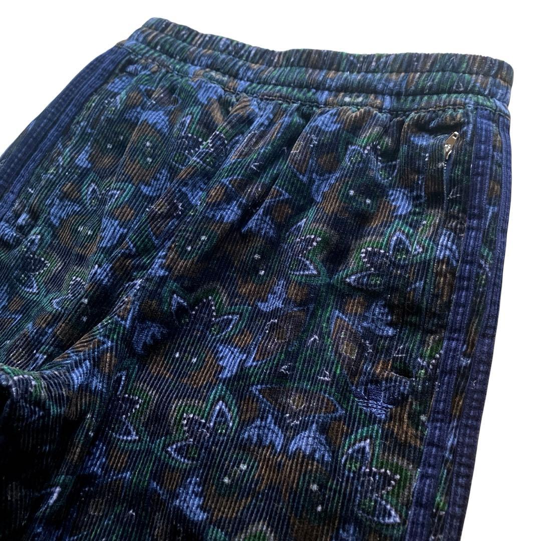 極太 adidas originals 総柄コーデュロイバギートラックパンツ