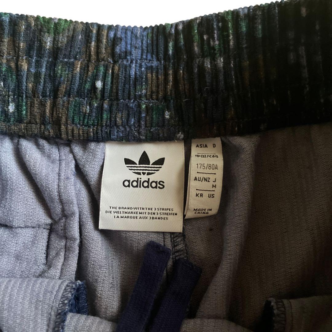 極太 adidas originals 総柄コーデュロイバギートラックパンツ