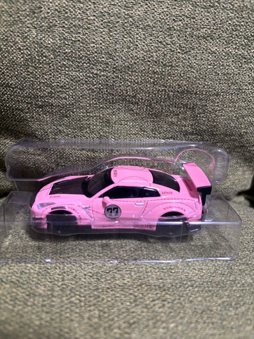 MINI GT ▶︎76 LB★WORKS Nissan GT-R PinkPig