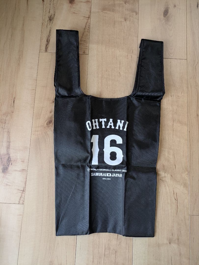 侍ジャパン　2023 WBC　優勝記念Tシャツと大谷翔平のエコバッグのセットです
