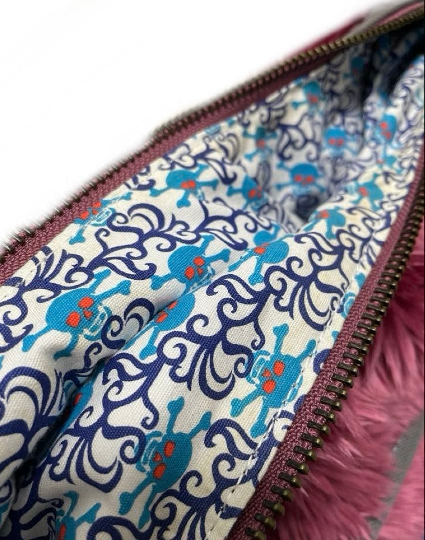 【DIESEL】新品ピンクファーバッグ【送料込み】