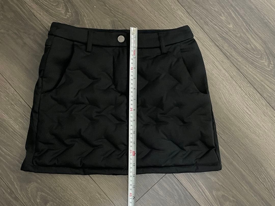 【美品】DESCENTE GOLF ダウン　スカート デサント 中綿　SS