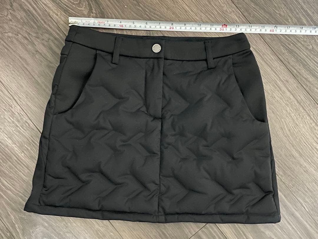 【美品】DESCENTE GOLF ダウン　スカート デサント 中綿　SS