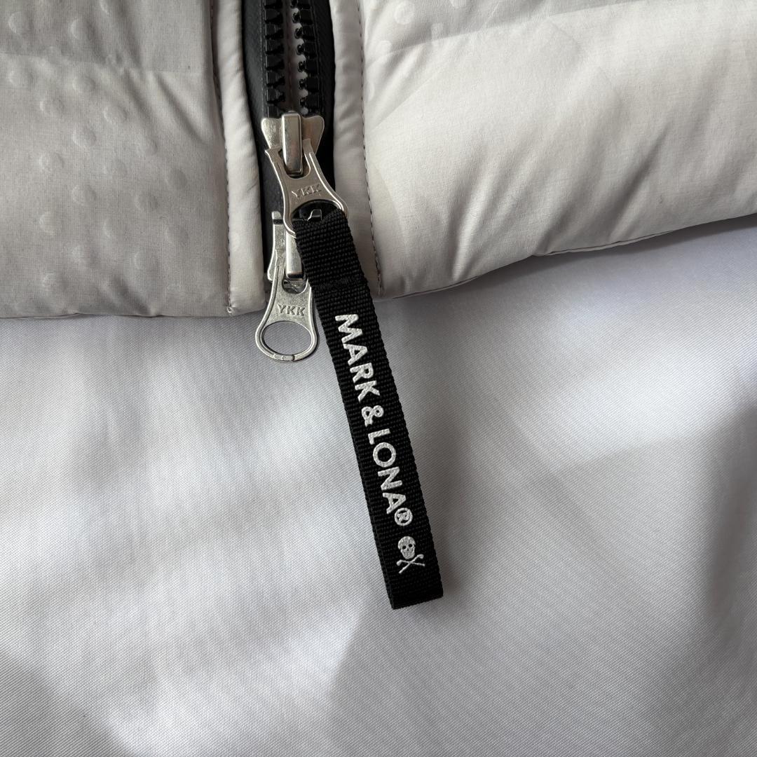 極美品 マークアンドロナ ダウンベスト グレー 大きいサイズ 50