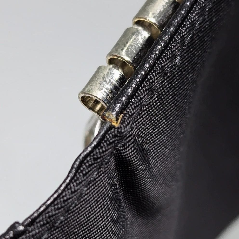 PRADA プラダ テスートナイロン6連キーケース