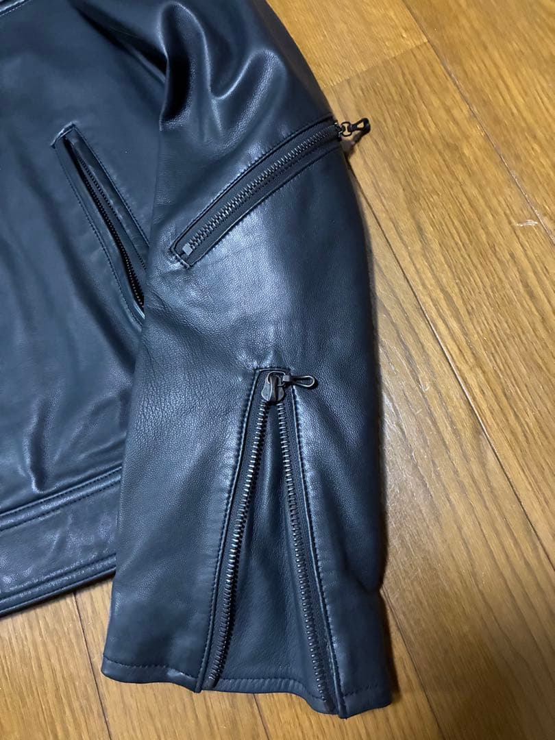 ATTACHMENT ラムレザーブルゾン サイズ3