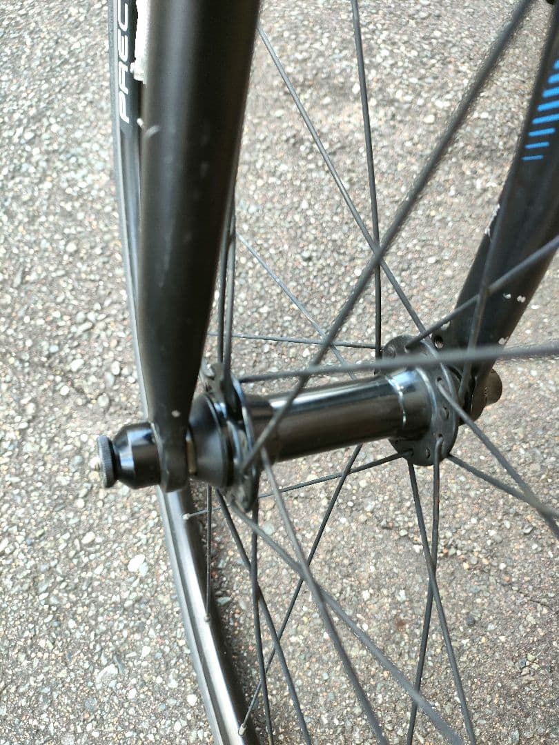 美品✨クロスバイク マットブラック 福岡市内と周辺限定配送