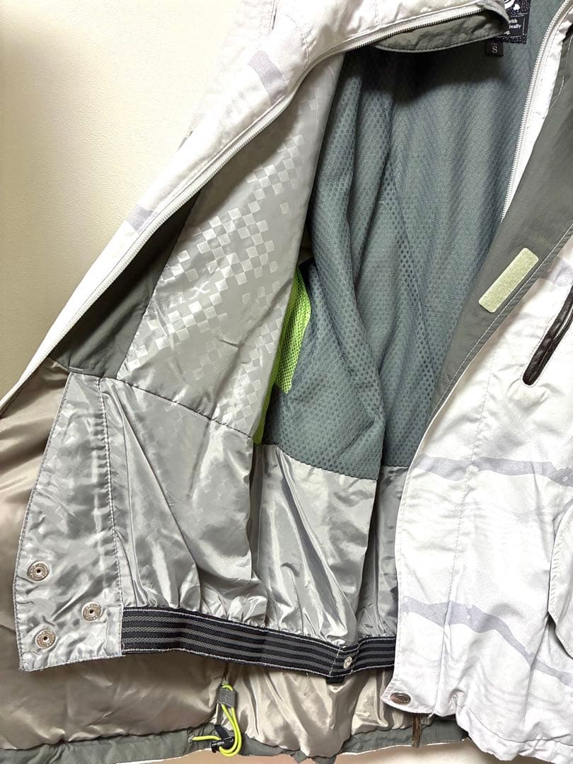 【美品】スキーウェアセットアップ QUIKSILVER X-nix