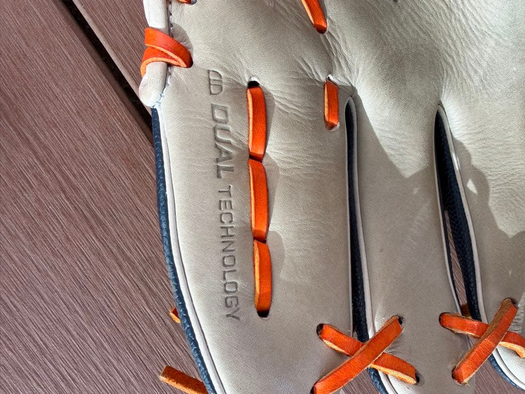 Wilson 軟式グローブ ネイビー/オレンジ　ワナビーヒーロー