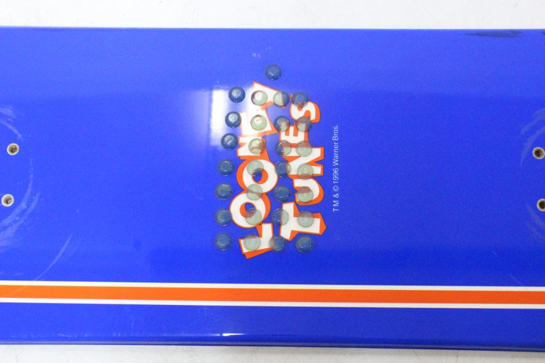 ♡LOONEY TUNES スノーボード ２点セット 長さ約135㎝/141㎝