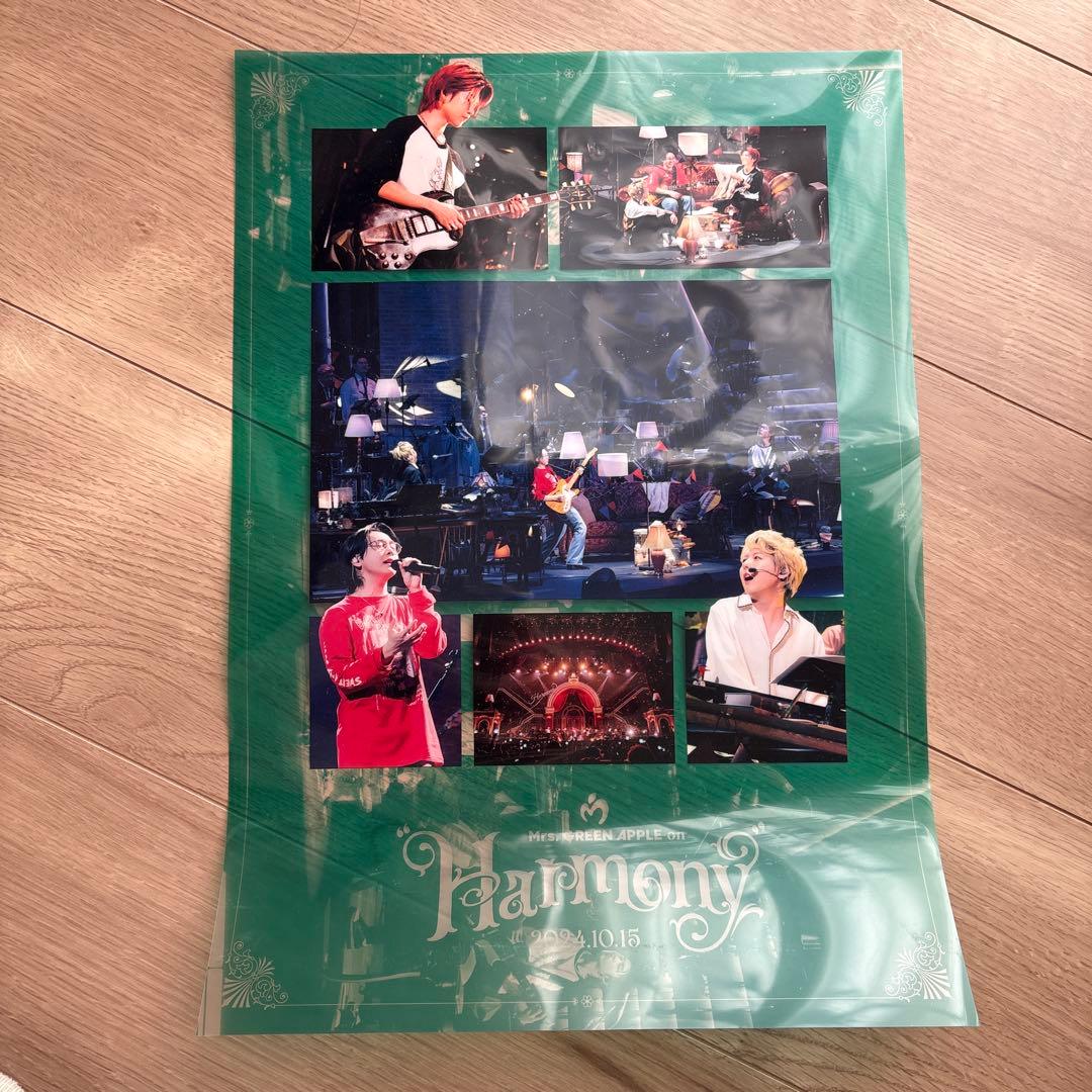 Mrs.Green Apple 10 箱とBlu-rayと一部グッズ