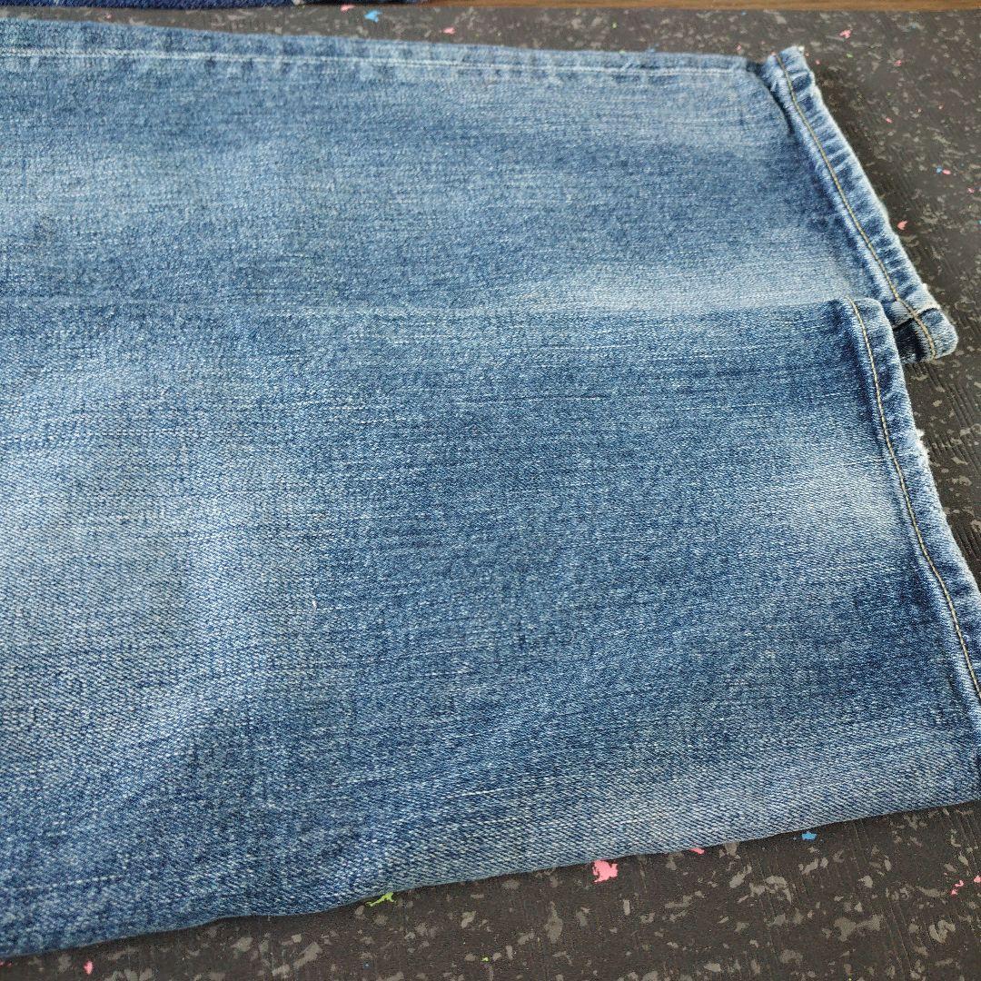 RED CARD スリムテーパードデニム