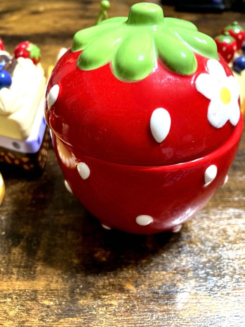 マザーガーデン☆陶器小物入れ9個セット☆ケーキ　いちご　平成レトロ