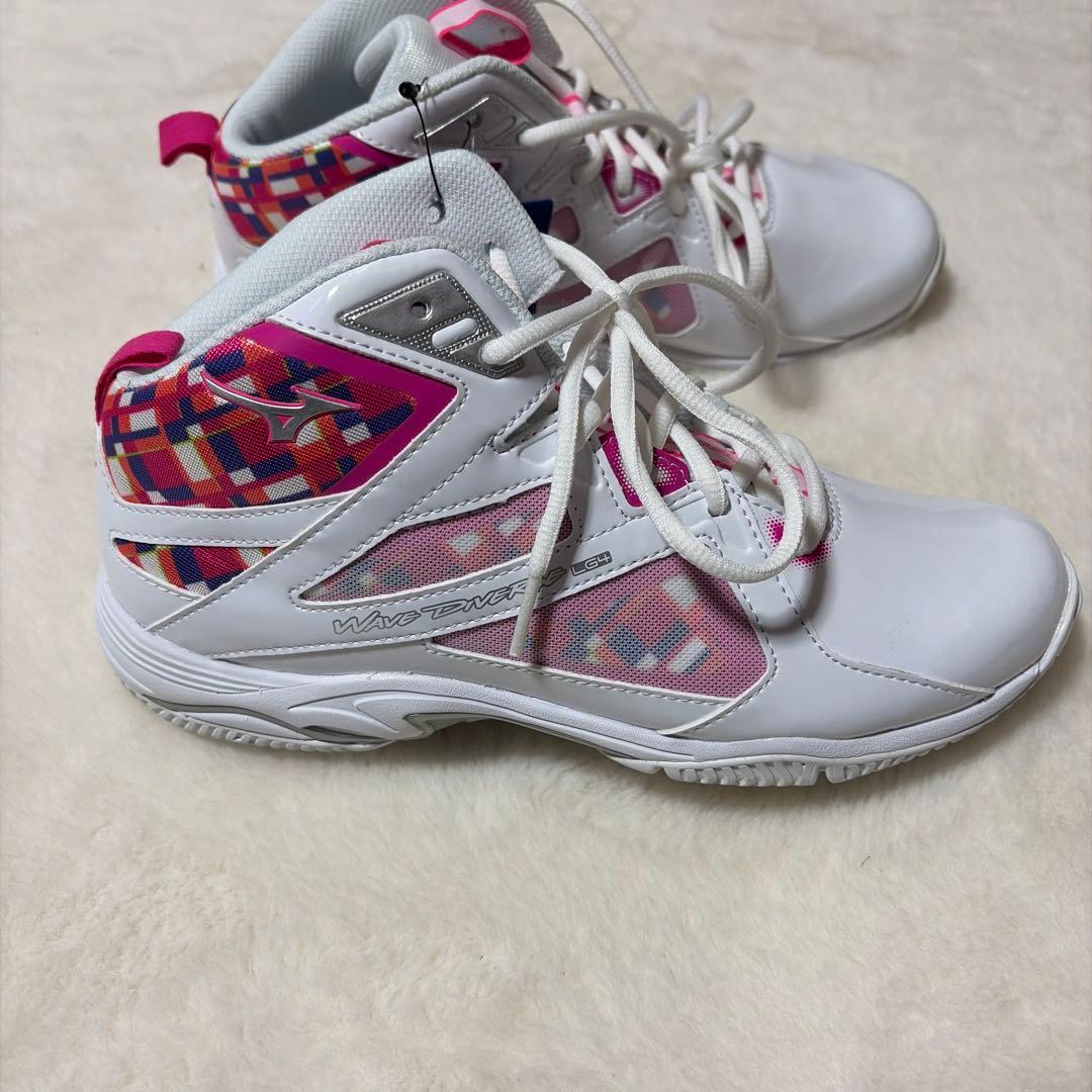 休日限定16500円！ミズノ　ウェーブダイバーズLG4 Ltd 24.5㌢新品