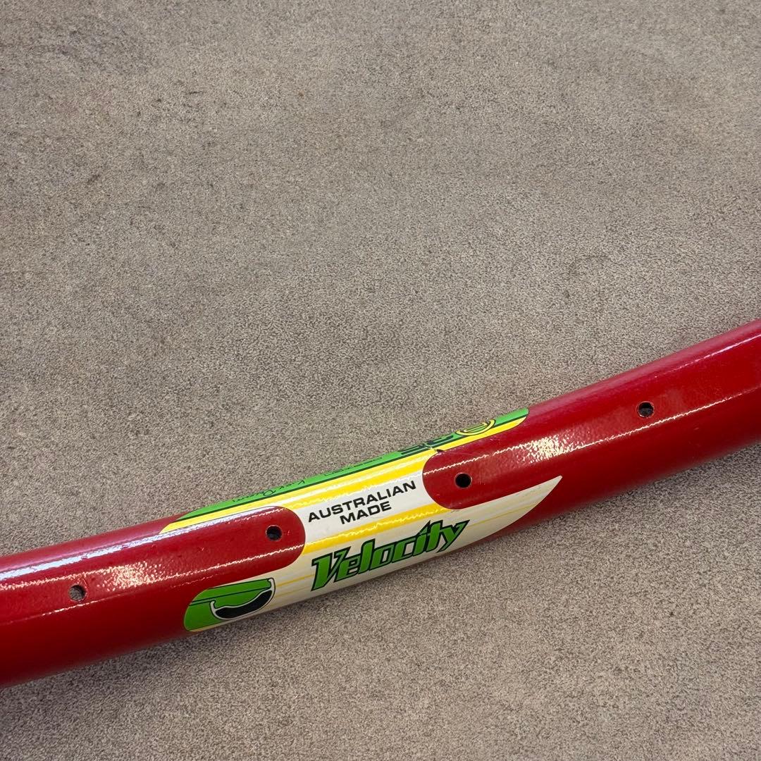 Velocity レッドリム 700C P35 32ホール