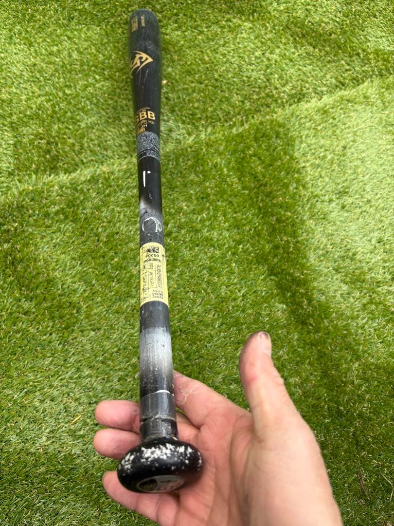 【週末値下げ】ルイスビルスラッガー ブラックモンスターC271 軟式バット