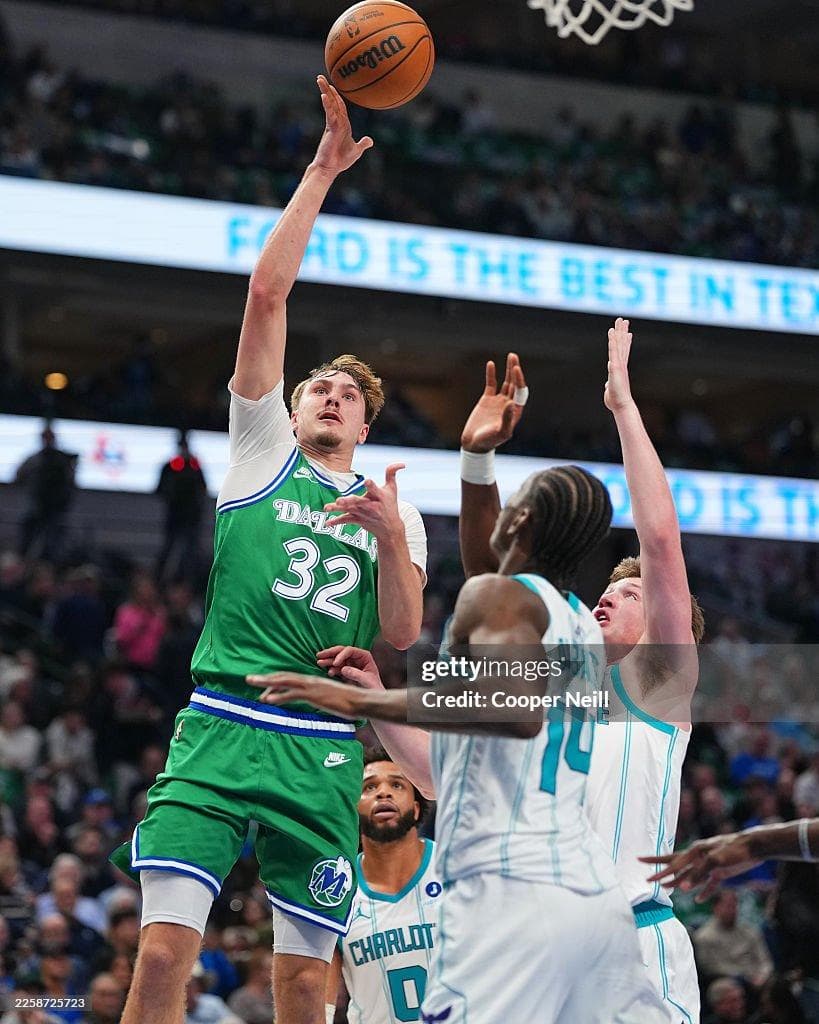 【新品】NBA マーベリックス クーパー・フラッグ ユニフォーム 緑 M