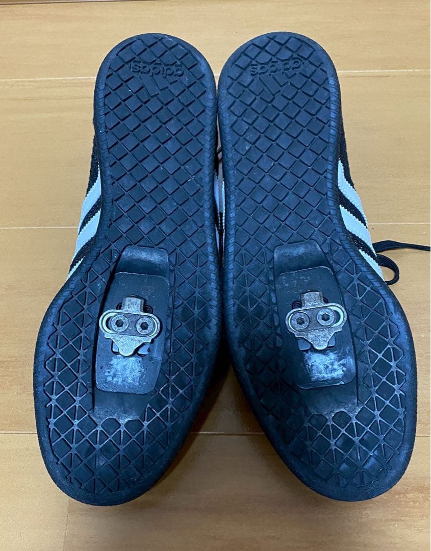 adidas VELOSAMBA COLD. RDY SPDシューズ 24.5