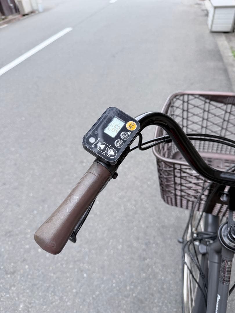 大阪府　パナソニック　電動アシスト自転車 グレー 前カゴ付き