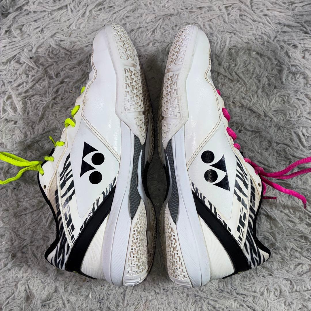 YONEX ヨネックス バドミントンシューズパワークッション桃田モデル 26.5