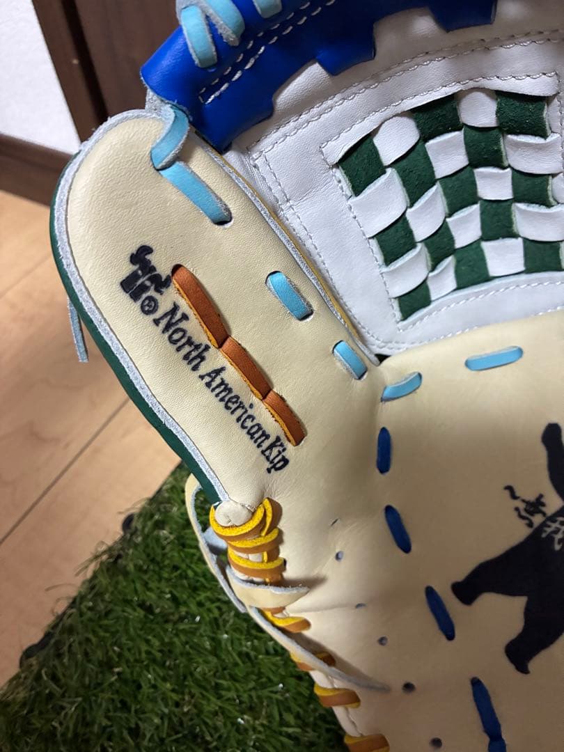 新品未使用！ 【DLスポーツ　限定レイボーシリーズグラブ】