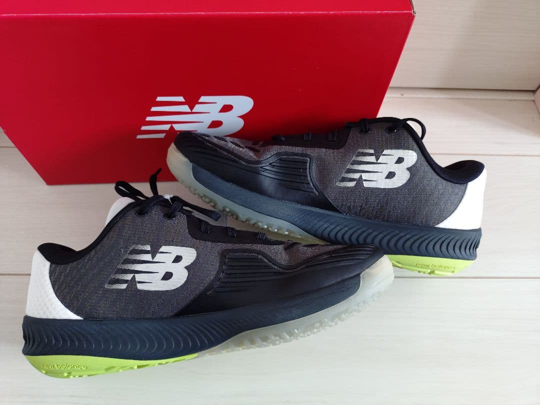 ニューバランス オムニ クレー テニスシューズ 27cm 新品 フューエルセル