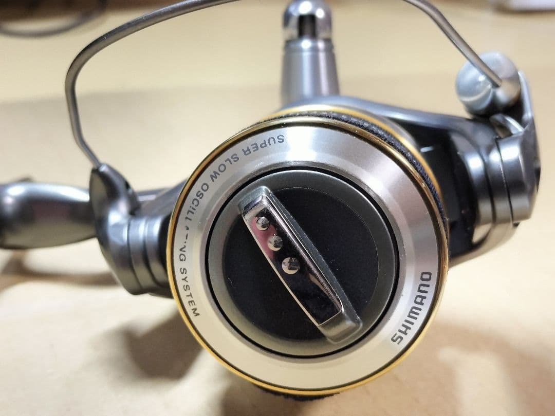 SHIMANO TWIN POWER 4000HG スピニングリール