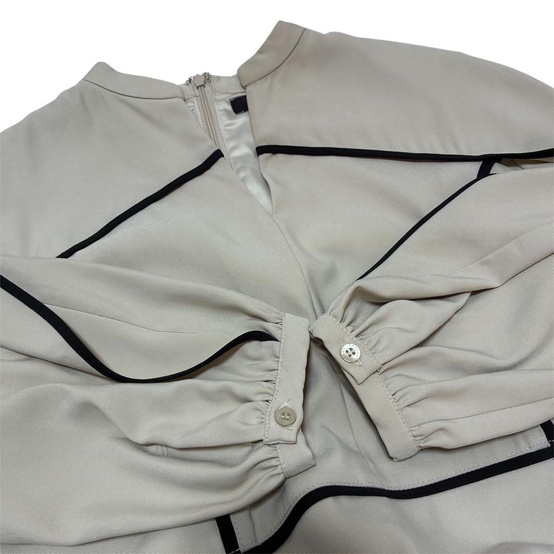 anuansアニュアンス バイカラートリミングデザインワンピース アイボリー