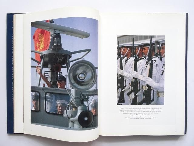 洋書◆タイ写真集 本 王国の7日間 文化 風景 景色