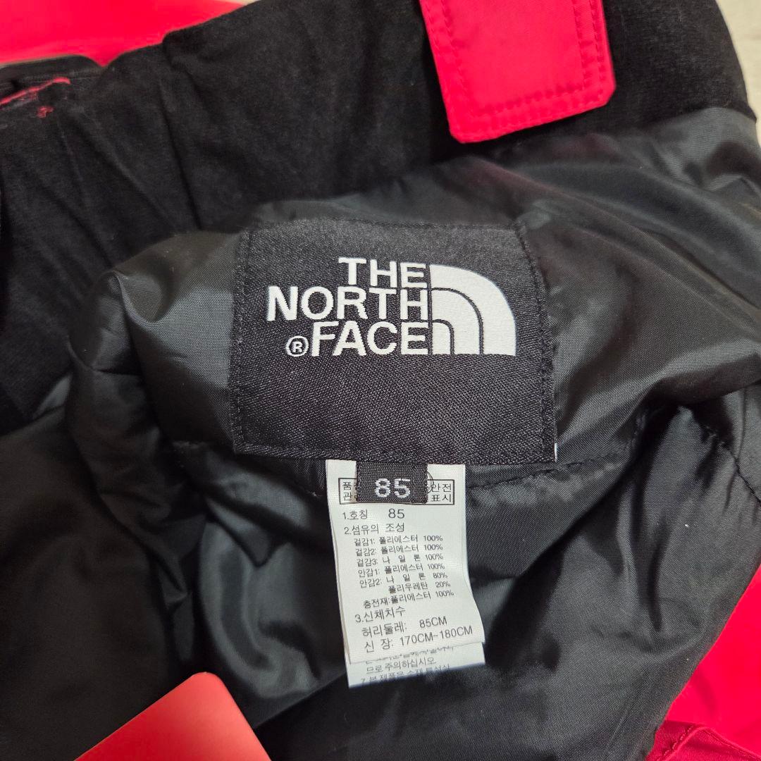 【ノースフェイス】未使用品　スノボパンツ　赤　ピョンチャンオリンピックスキーC2