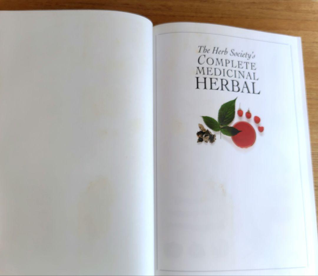 Complete Medicinal Herbal　英語版　洋書　ハードカバー