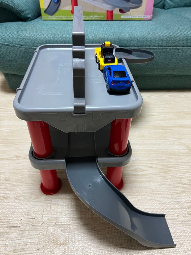 2WAYでなが～くあそべる はじめてトミカ ちゅうしゃじょうセット 廃盤品