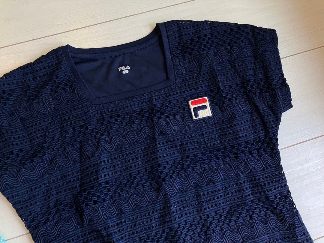 バラ売り可＊FILAフィラ＊紺のカットワークレーストップスとショートパンツセット