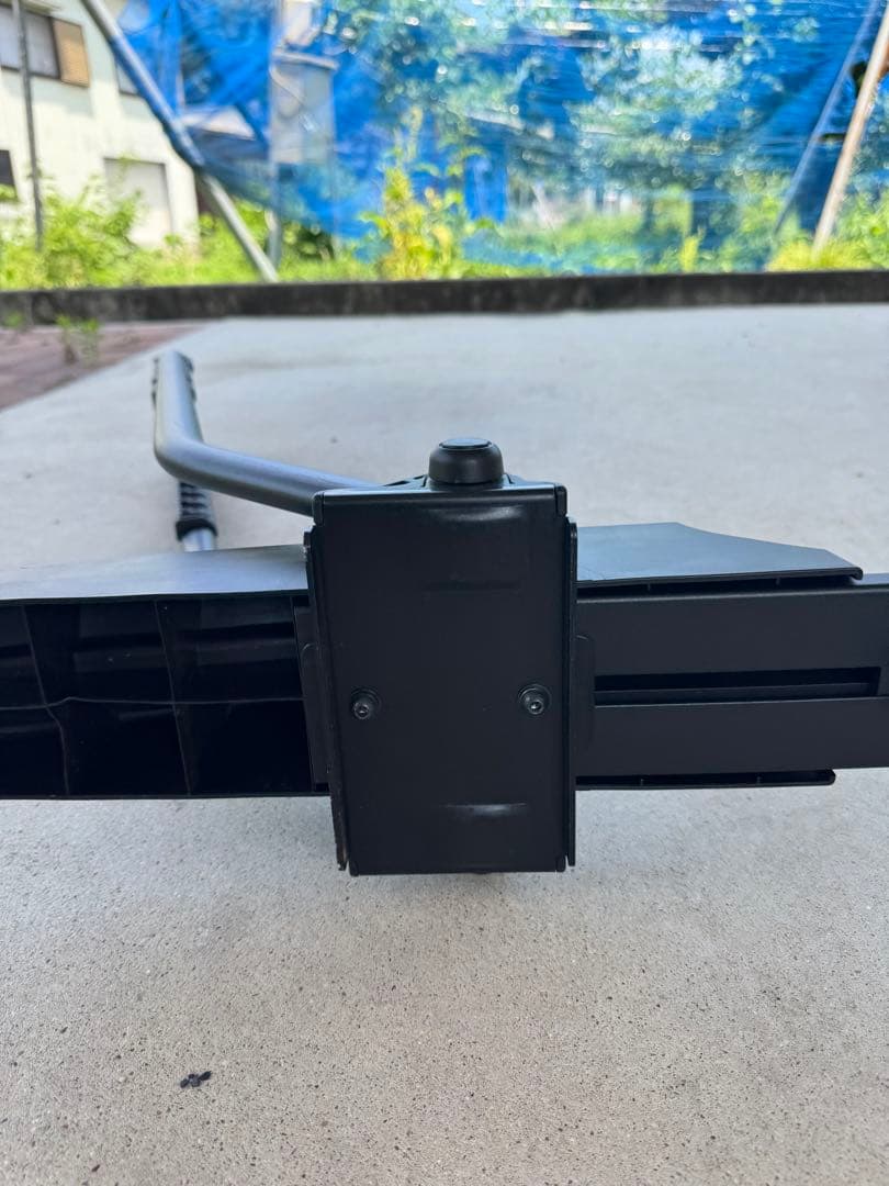 L*2様 INA389 TIRE HOLD II 自転車用タイヤホルダー