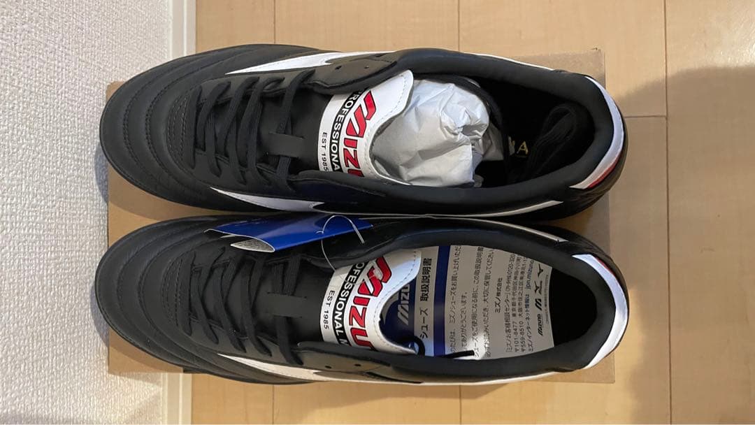 新品未使用27cmMizuno Moreliaサッカーシューズ 黒/白カンガルー