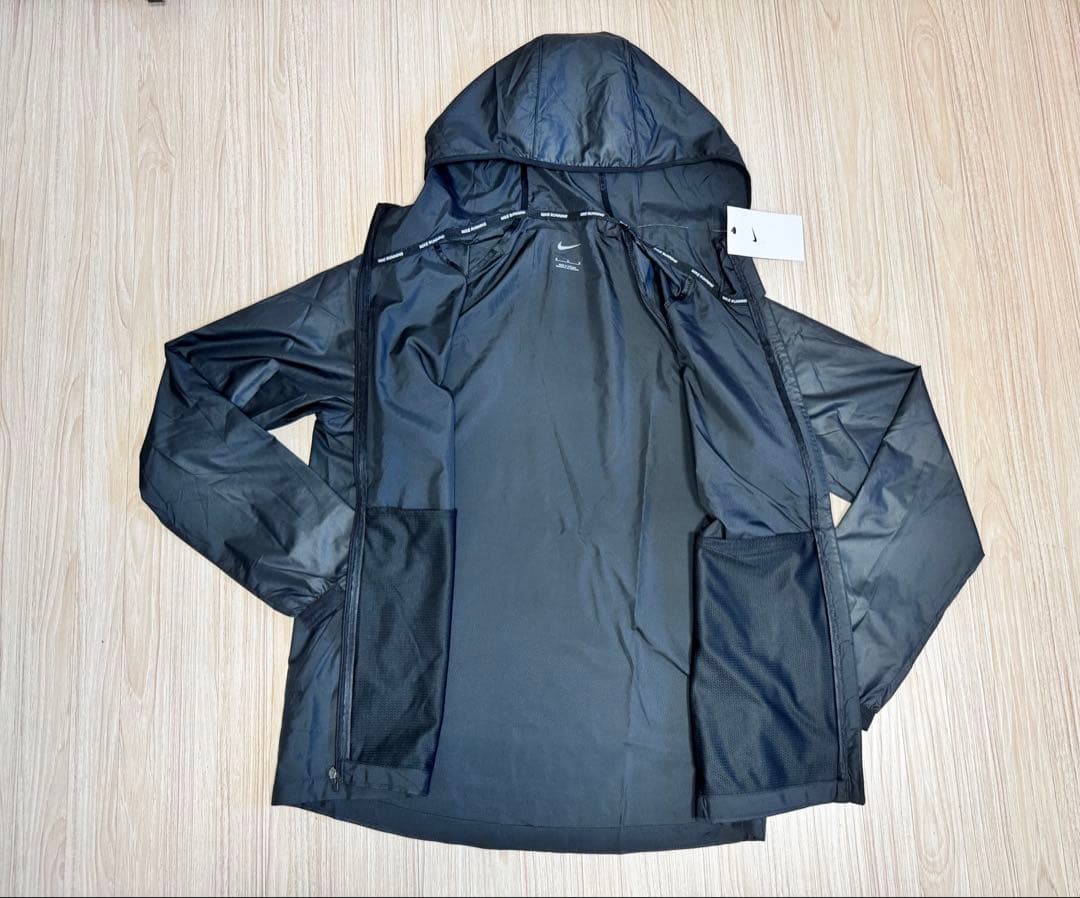 Nike フルジップ ウィンドブレーカー ブラック