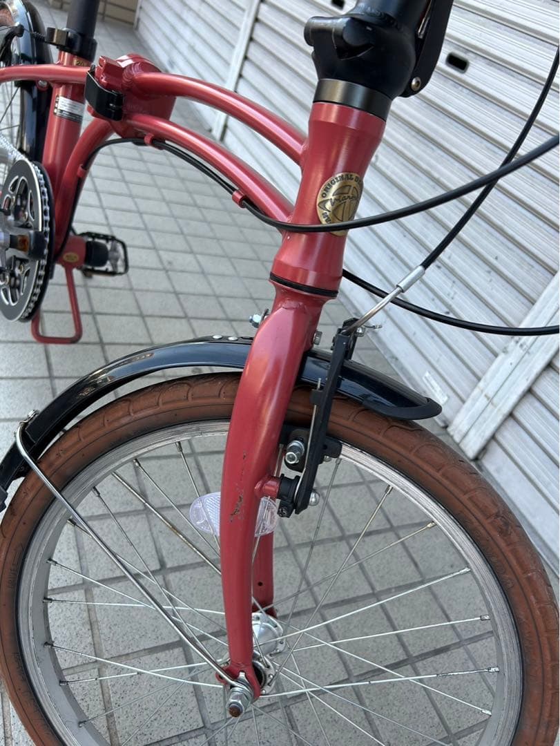 ORIGINALDESIGN  折りたたみ20インチ
外装7段変速フレームアルミ