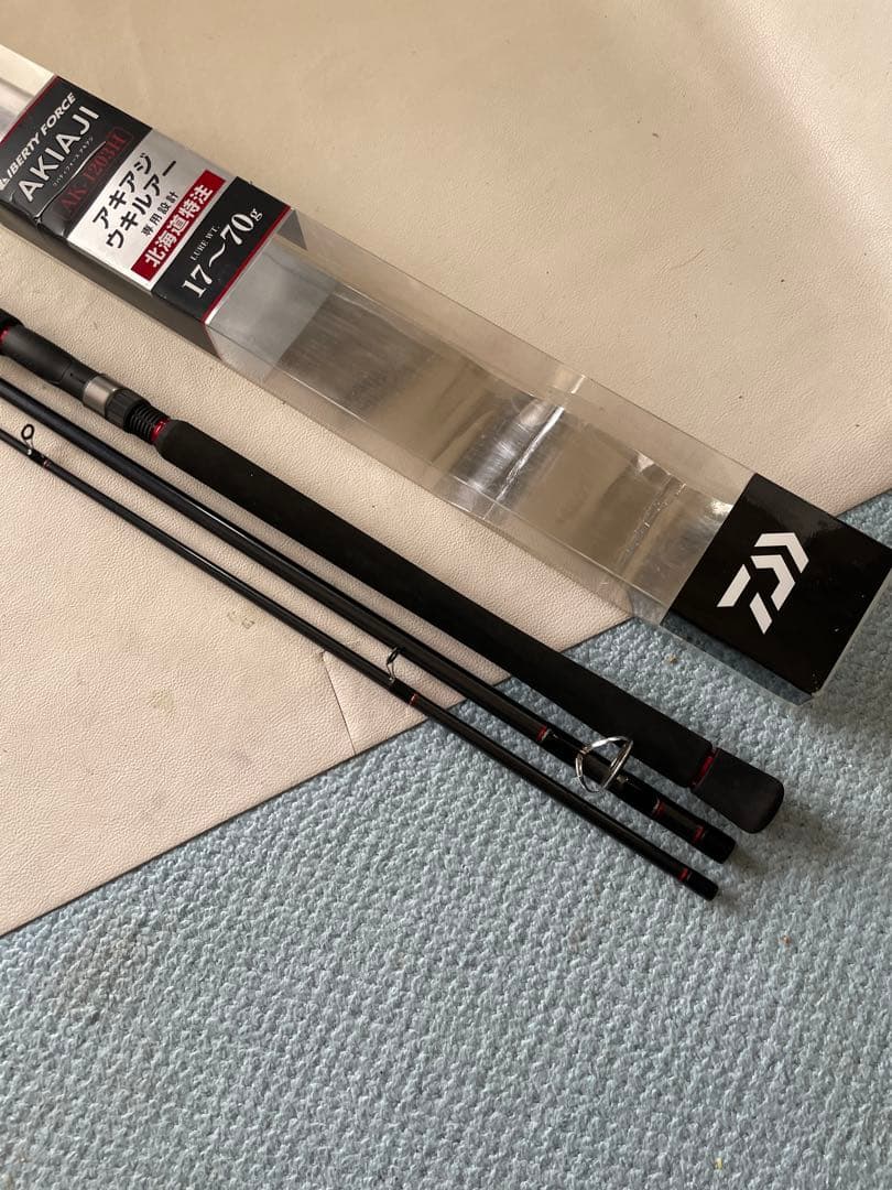 ダイワ 北海道特注 リバティーフォース アキアジ ウキルアー AK-1203H