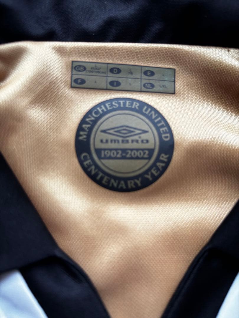 01-02 ベッカム　マンチェスターユナイテッド　100周年記念ユニフォーム