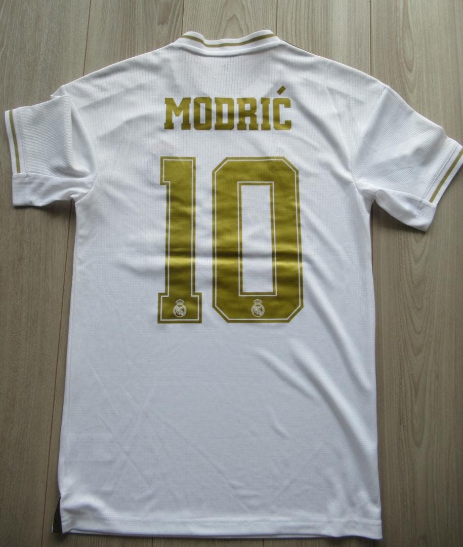 レアルマドリード モドリッチ10 ユニフォーム ホーム 白ゴールド XS 正規品