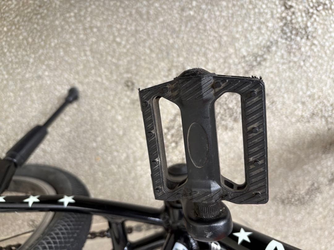 MARIN キッズバイク 黒 星模様 直接取り引き可能